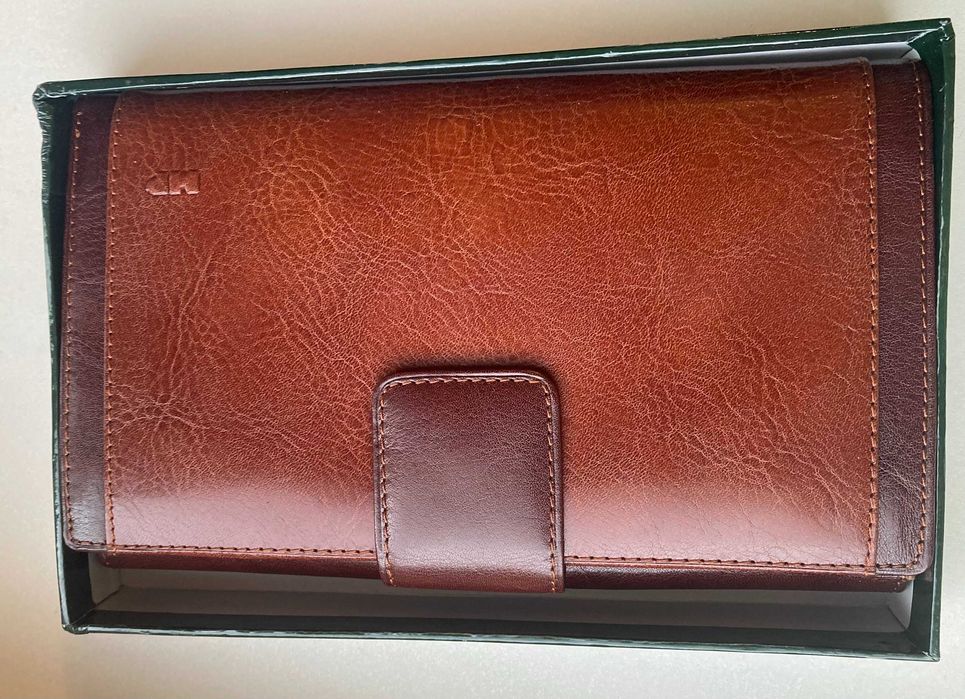 Портмоне (клач). Кожа.