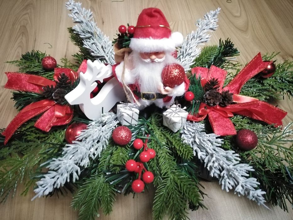 Piękny stroik świąteczny