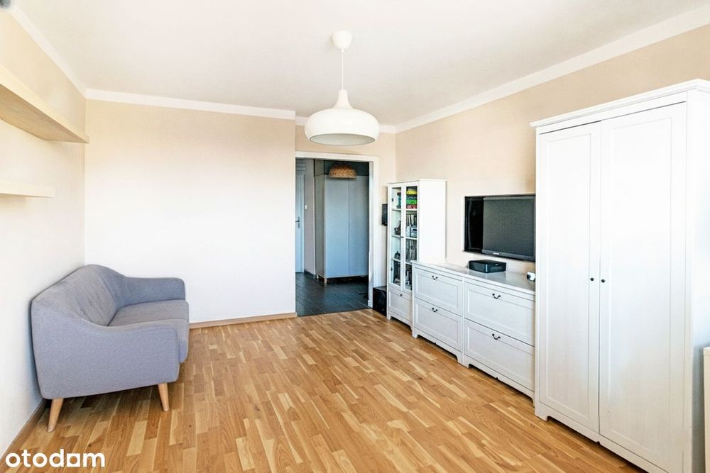 Słoneczne mieszkanie, 3 pokoje, balkon, parking, doskonała lokalizacja