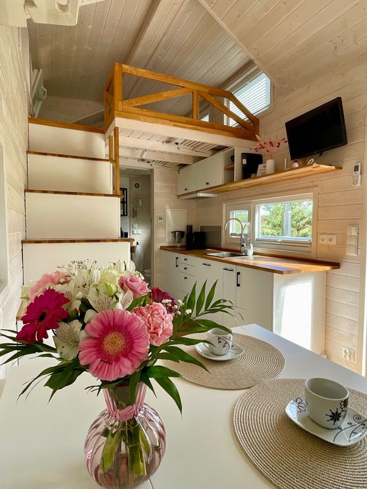 Domek na wynajem w lesie z jacuzzi – Tiny House Bory Tucholskie