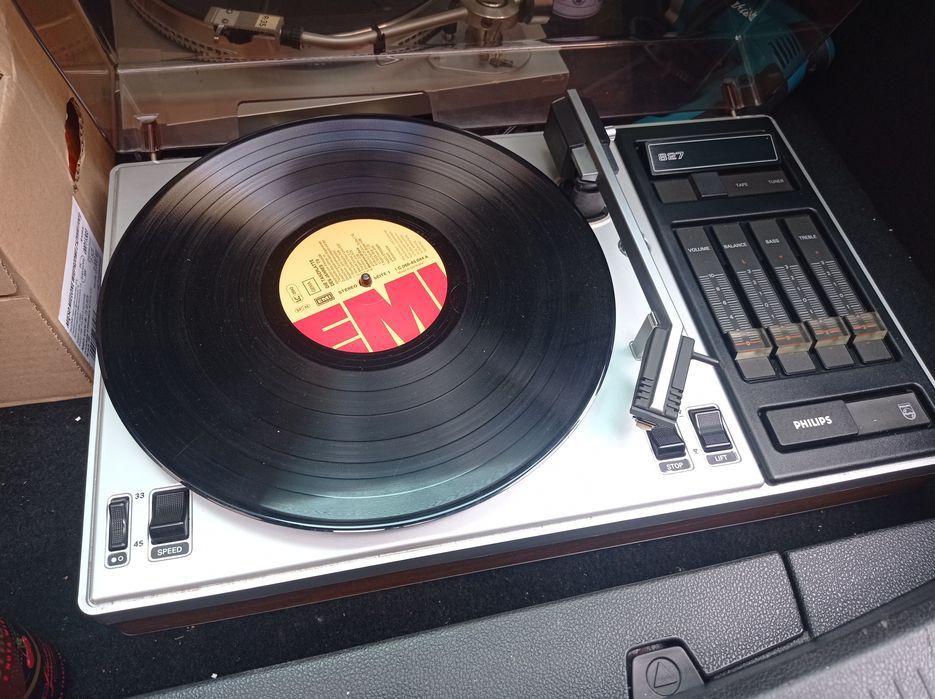 Gramofon Philips 827 świetny stan