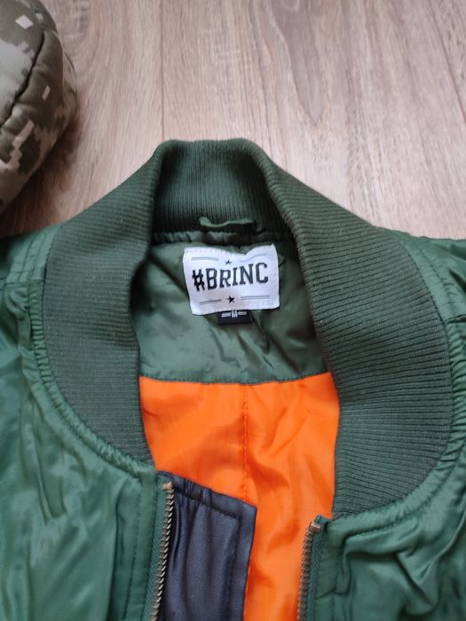 Куртка,ветровка мужская, размер М