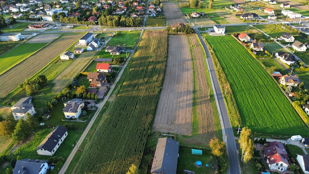 * Żory Kleszczów 2.5 km od centrum  1095m2 MN/U *