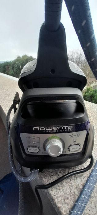 Ferro de engomar com Caldeira ROWENTA