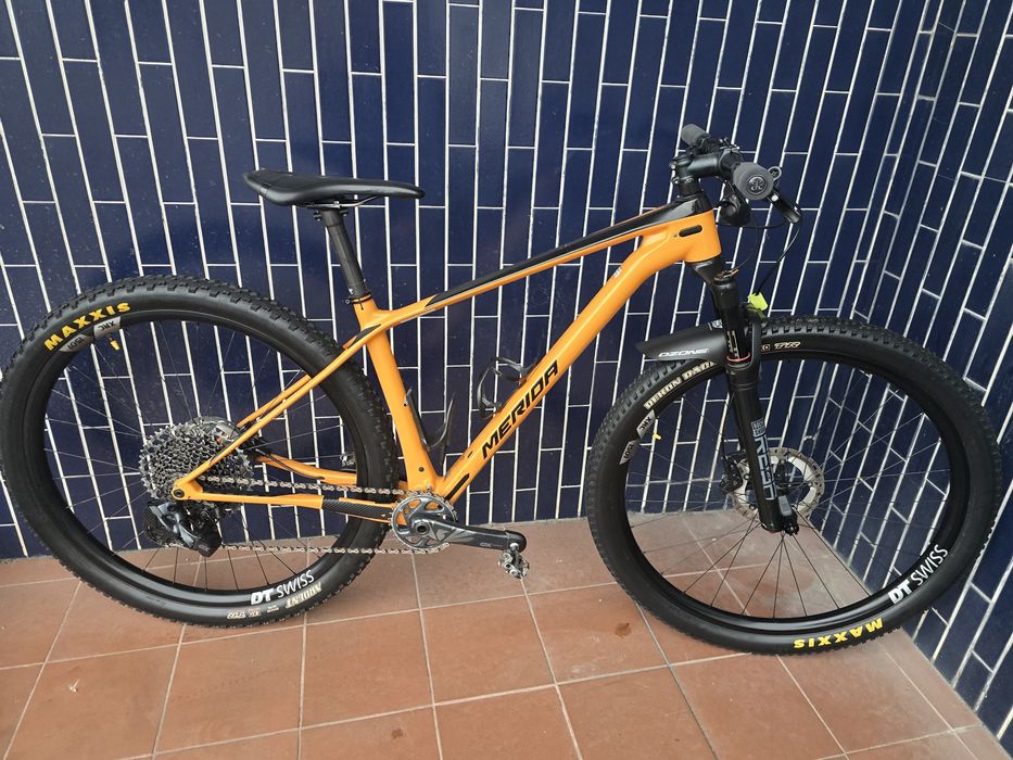 Btt 29 com sram axs e rodas carbono