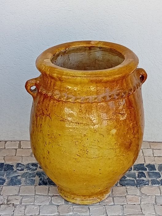 Vasos rústico e vidrados