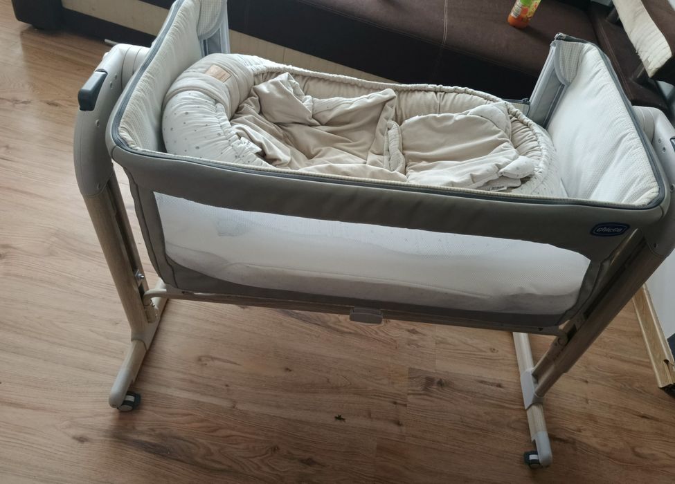 Łóżeczko  dostawne Chicco