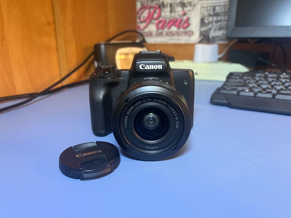 Canon m50 + Kit 15-45 + 50mm 1.8 -canon EF 50mm f/1.8