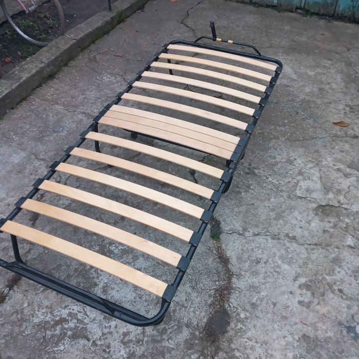 Раскладачка  на ламелях