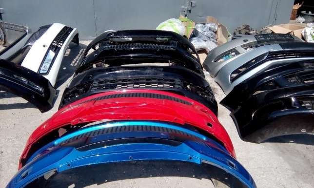 Бампер решетка Skoda Octavia A5 A7 Superb Тур Рапид Fabia разборка