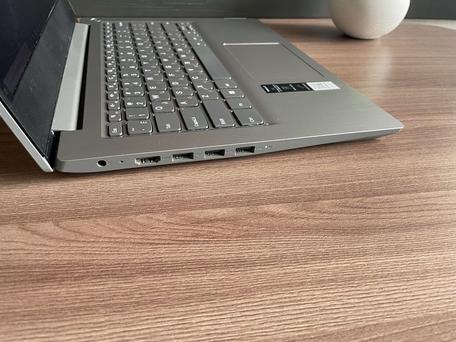 21.ГАРАНТІЯ Lenovo /FullHD IPS/Core i3-1115G4/256 SSD NVme/Intel UHD 2 GB