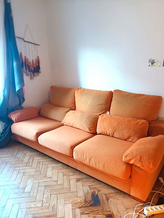 VENDO SOFÁ CAMA LARANJA 3 lugares