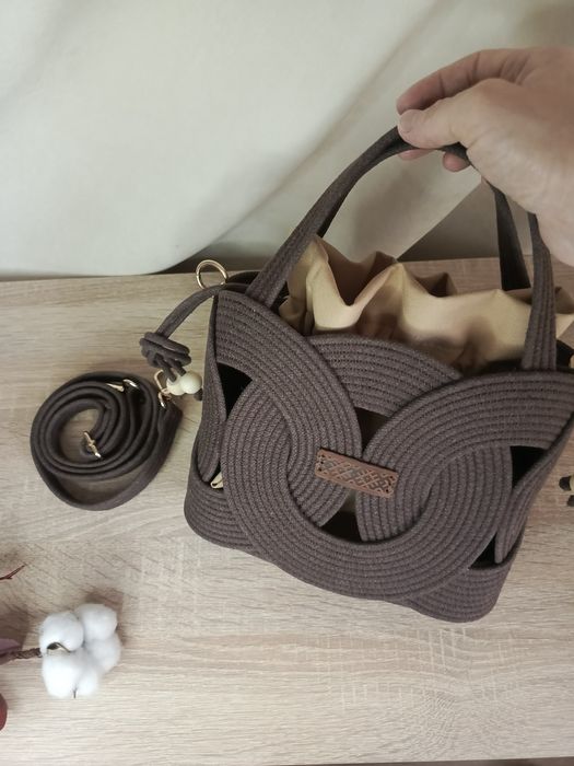 Сумка ручної роботи з шнура