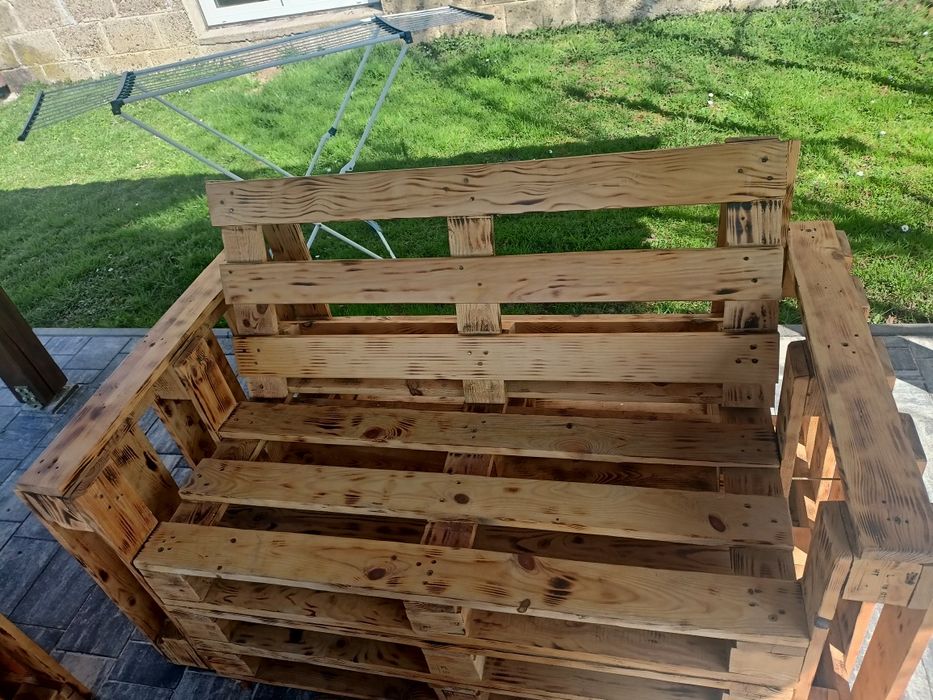 Meble ogrodowe z palet