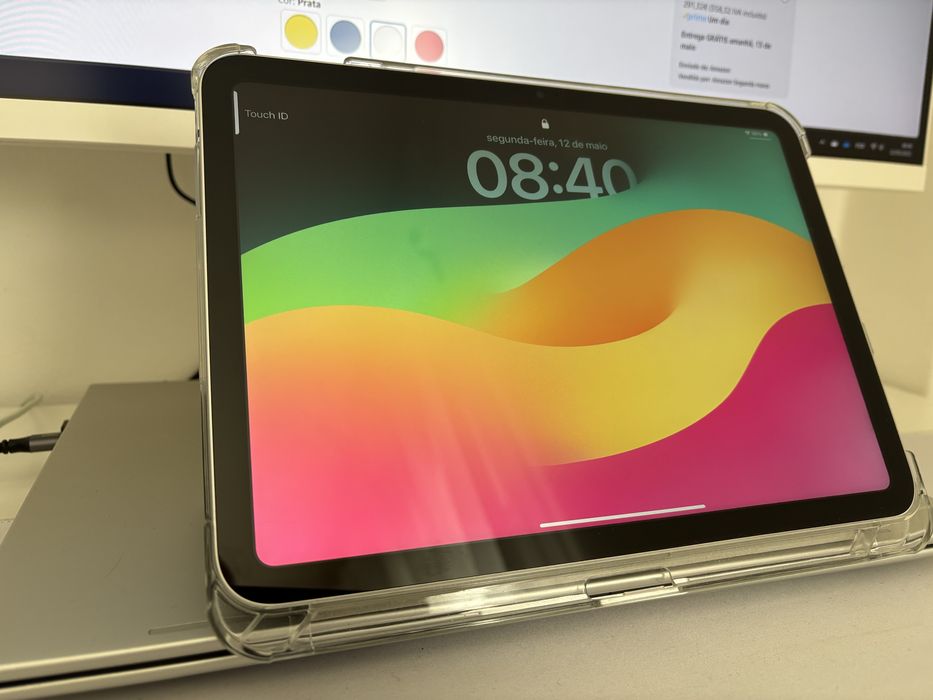 Apple iPad 11'' 2025 / 128GB / Wi-Fi / Cinza / Novo