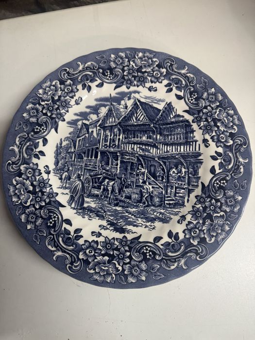 3 pratos ladeiros Red River England