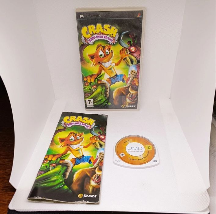 Crash Mind Over Mutant Sony PSP Black Label PAL CIB (Completo com Manual)