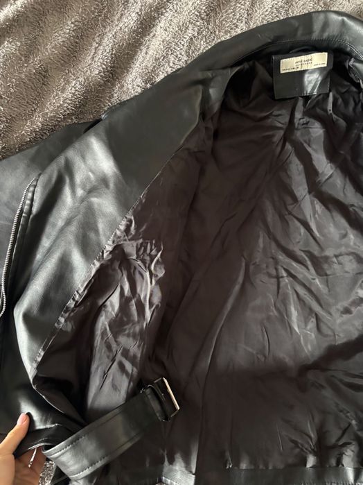 Косуха нова, ні разу не ношена, кожазам