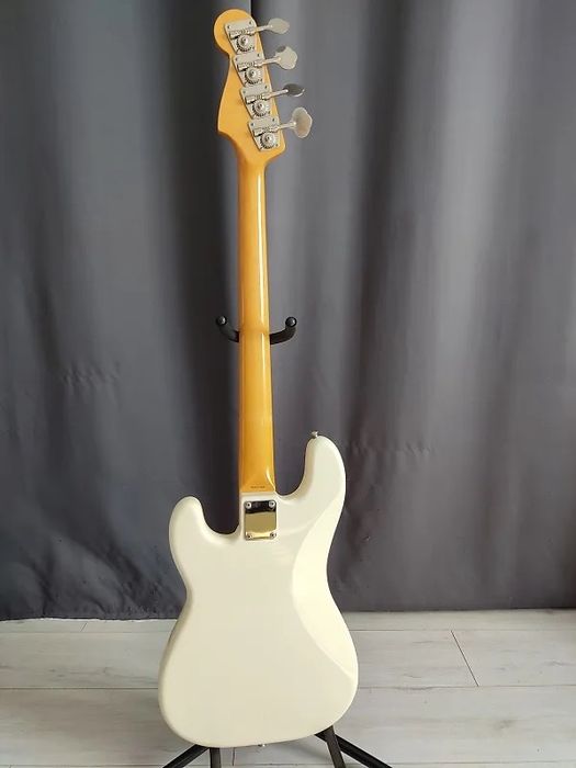 Fender Precision Bass ’70 (PB70) - Made in Japan