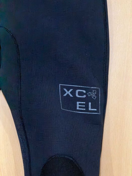 Fato de surf XCEL MT 2 anos de uso