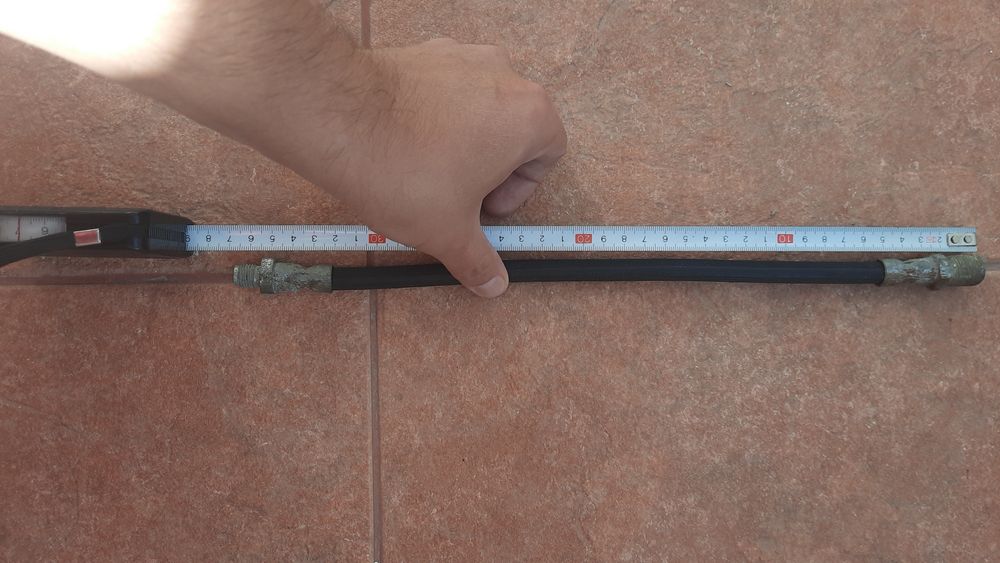 Продам шланг тормозной на ВАЗ классика 2101-2107