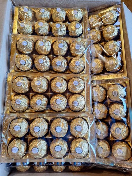 Цукерки Ferrero Rocher Т8