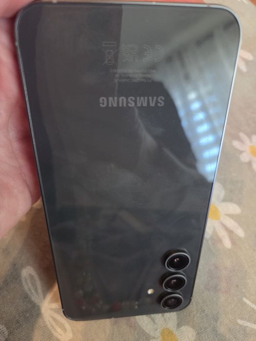 Samsung jak nowy  S23FE