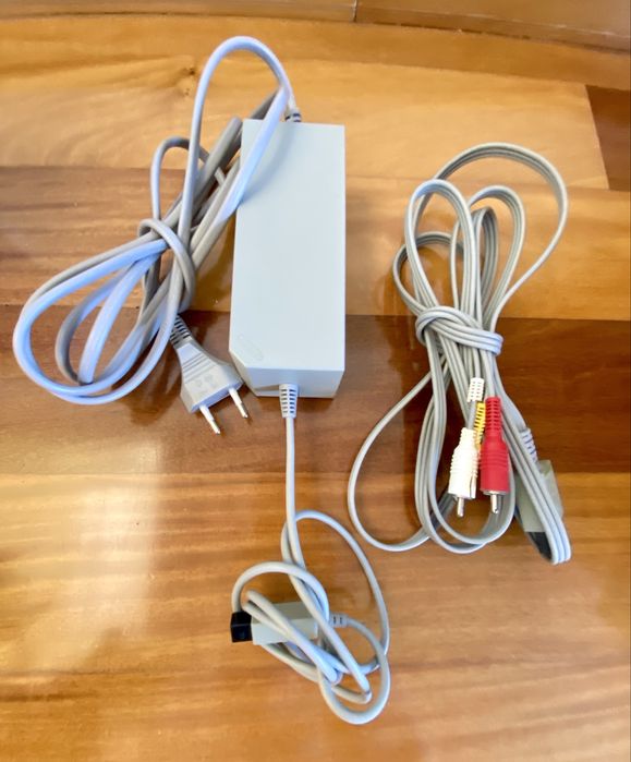 Consola Nintendo Wii com acessorios