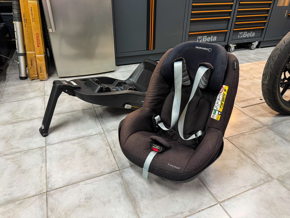 Bebeconfort 2way Pearl + base 2way Fix