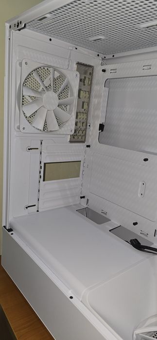 Caixa PC NZXT H5 Flow Vidro