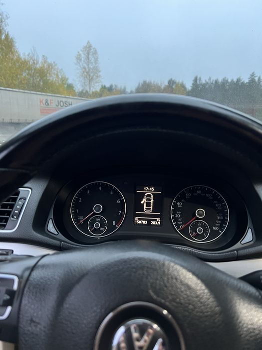 Продам Volkswagen Passat 2.5