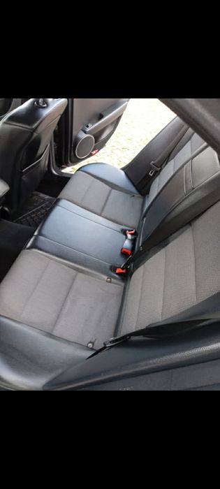 Mercedes Benz C250