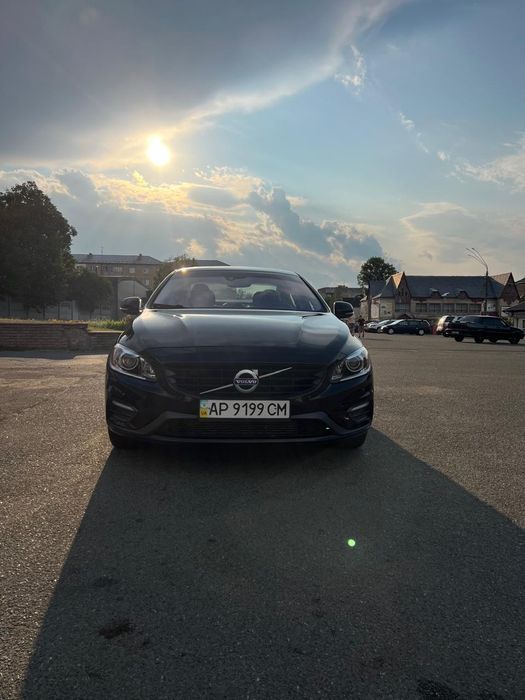 Volvo S60 2017 року.