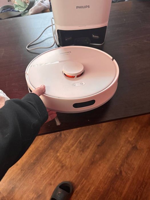 Робот - пилосос PHILIPS