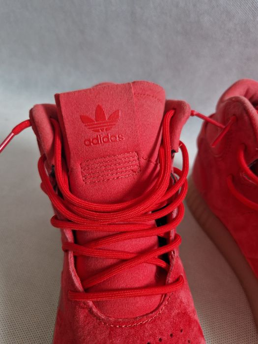 Adidas Tubular Invader red