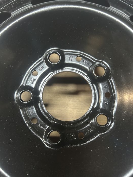5x120 BMW 7Jx16 72,6 IS47 felgi stalowe e90 e87 er1 er3