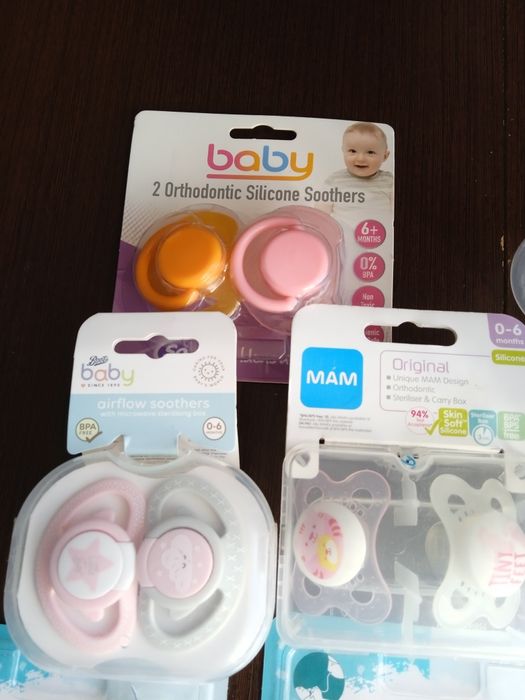 Пустушка, соска ,пляшечка для годування,присипка дитяча.