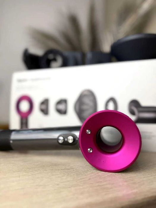 ФЕН Dyson Supersonic HD07