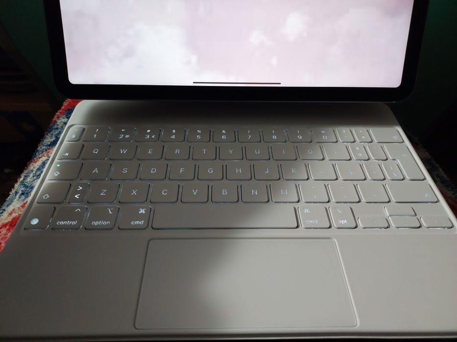 *NOVO iPad Air 64 GB Wi-Fi+Cellular Azul + teclado + caneta