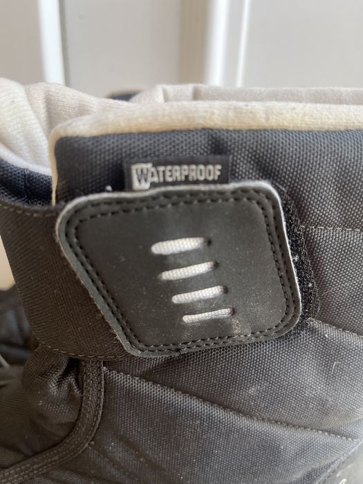 Botas T38 de neve queshua  waterproof