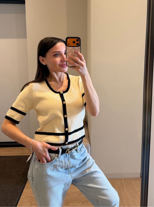 Дуже крута футболка трикотаж M/Onesize стиль maje sandro