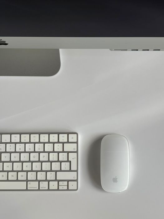 iMac 27” Retina 5K 2017 i7 4,2 GHz / 32 GB RAM / Radeon Pro 580 8 GB