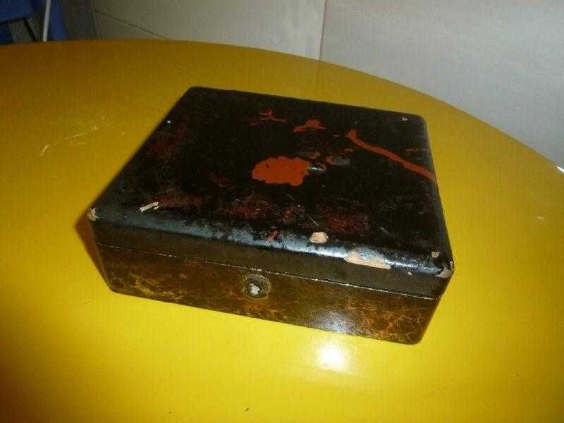 Caixas lacadas antigas