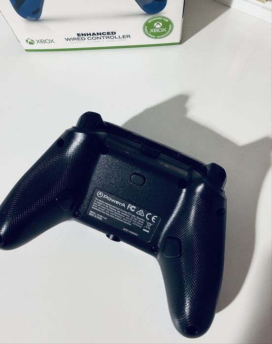 Pad do konsoli Kontroler POWERA Enhanced Camo Niebieski moro Xbox