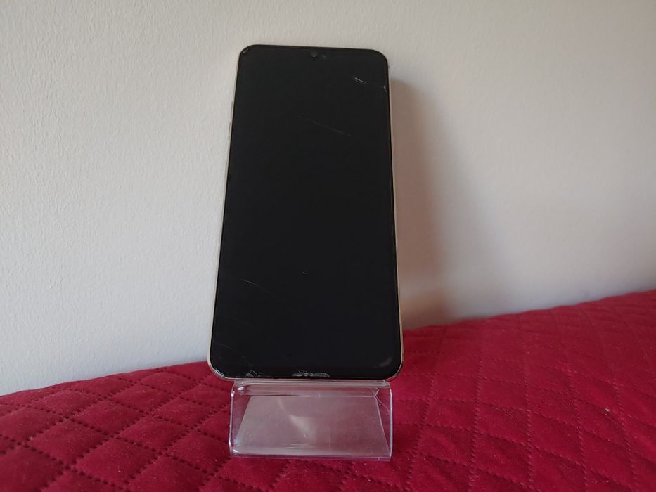 LG V60 - impecável