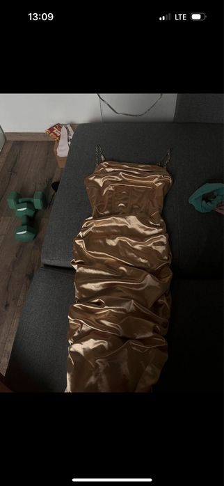 Sukienka na wesele na studniowke