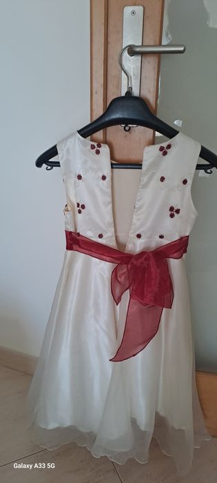 Vestido cerimónia criança