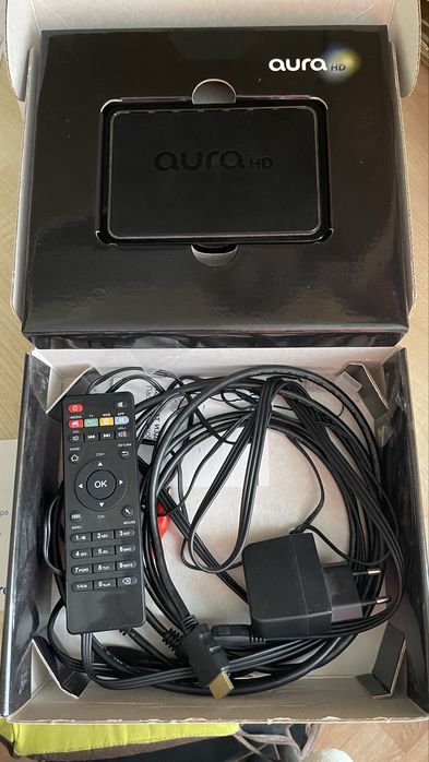 Мережевий медіаплеєр Aura HD