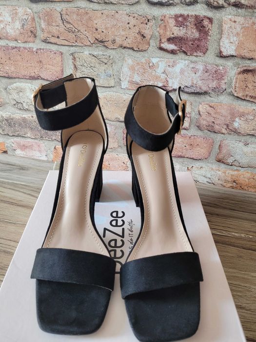 Sandały damskie r. 38