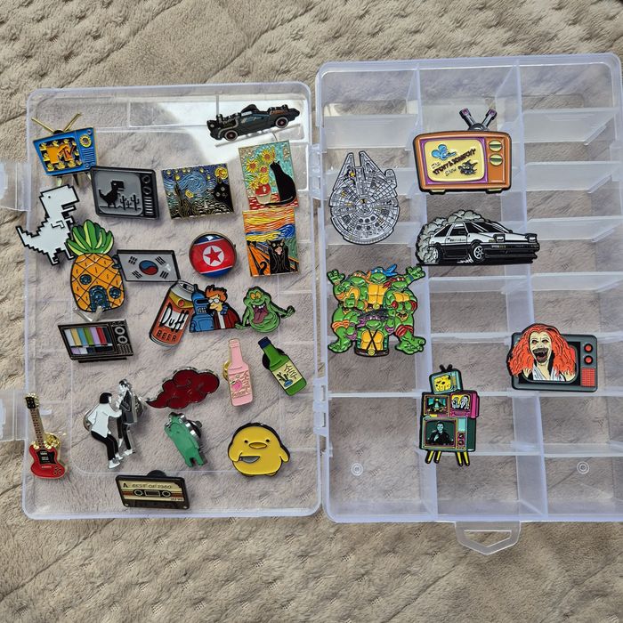 Продам піни значки брошки, значок КНДР